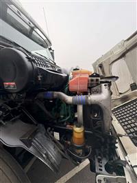 2017 Volvo VNM SINGLE AXLE DAY CAB