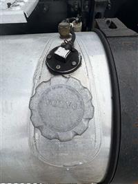 2017 Volvo VNM SINGLE AXLE DAY CAB