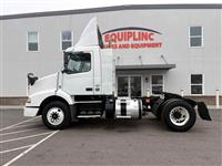 2017 Volvo VNM SINGLE AXLE DAY CAB
