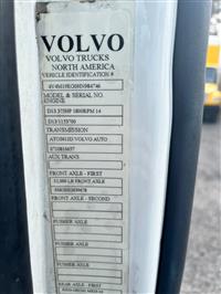 2017 Volvo VNM SINGLE AXLE DAY CAB