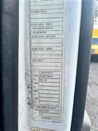 2017 Volvo VNM SINGLE AXLE DAY CAB