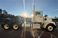 2015 Freightliner Coronado