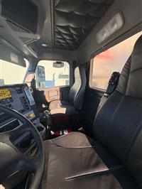 2015 Freightliner Coronado