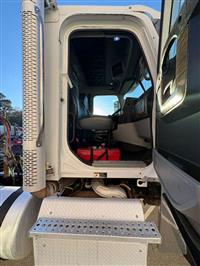 2015 Freightliner Coronado