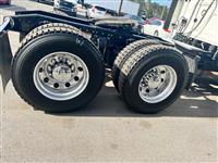 2022 Freightliner CASCADIA 116