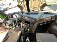 2019 International HX520