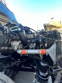 2019 Freightliner CASCADIA 126