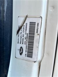 2018 Mack CXU613 FLAT TOP SLEEPER