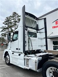 2018 Volvo VNL