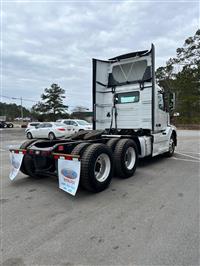2018 Volvo VNL