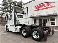 2018 Volvo VNL