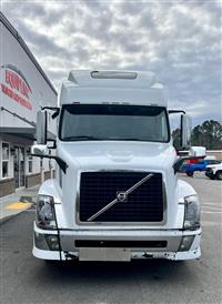 2011 Volvo VNL