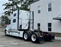 2011 Volvo VNL