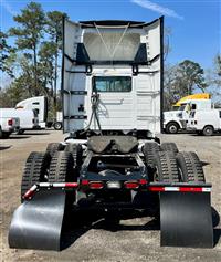 2019 Volvo VNL300