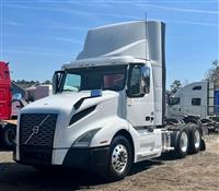 2019 Volvo VNL300