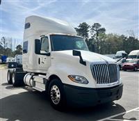 2020 International LT625 CUMMINS
