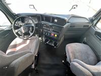 2020 International LT625 CUMMINS