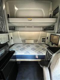 2019 International LT625 CUMMINS