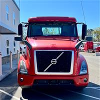2021 Volvo VNR 6X2 Day Cab