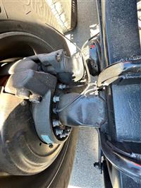 2021 Volvo VNR 6X2 Day Cab