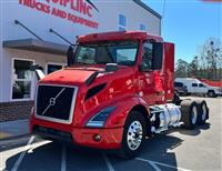 2021 Volvo VNR