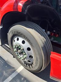 2021 Volvo VNR 6X2 Day Cab