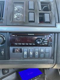 2021 Volvo VNR 6X2 Day Cab