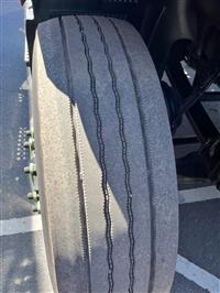 2021 Volvo VNR 6X2 Day Cab