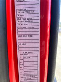 2021 Volvo VNR 6X2 Day Cab