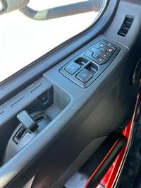 2021 Volvo VNR 6X2 Day Cab