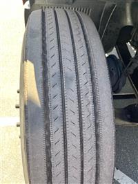 2021 Volvo VNR 6X2 Day Cab