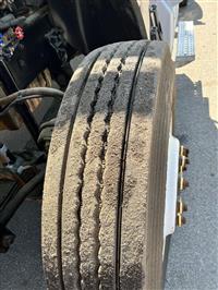 2015 Freightliner Coronado 122 SD