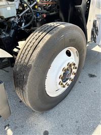 2015 Freightliner Coronado 122 SD