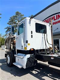 2015 Freightliner Coronado 122 SD
