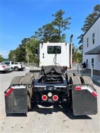 2015 Freightliner Coronado 122 SD