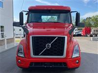 2021 Volvo VNR 6X2 Day Cab