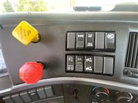 2021 Volvo VNR 6X2 Day Cab