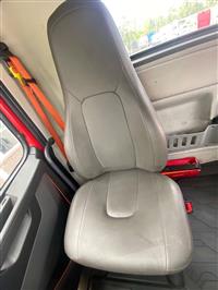 2021 Volvo VNR 6X2 Day Cab