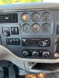 2018 Peterbilt 567