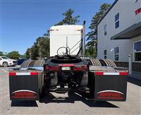 2018 Mack CXU 613 MID ROOF SLEEPER
