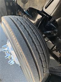 2018 Mack CXU 613 MID ROOF SLEEPER