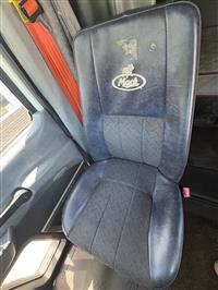 2018 Mack CXU 613 MID ROOF SLEEPER