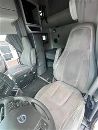 2024 Volvo VNL760