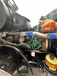 2024 Volvo VNL760