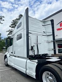 2024 Volvo VNL760