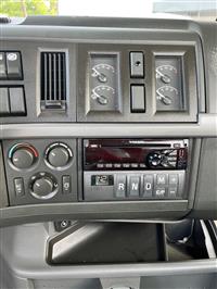 2019 Volvo VNR