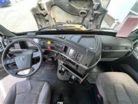 2019 Volvo VNR