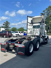 2019 Volvo VNR