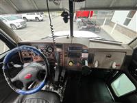 2007 Peterbilt 335