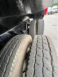 2007 Peterbilt 335